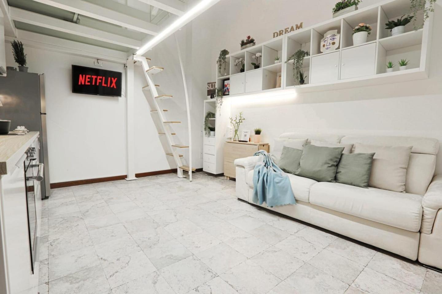 Apartment Bellavita Loft Center Near Duomo,central Station, Navigli Mailand